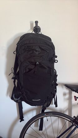 Osprey Manta 34L Hiking Backpack