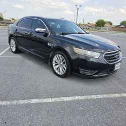 2014 Ford Taurus