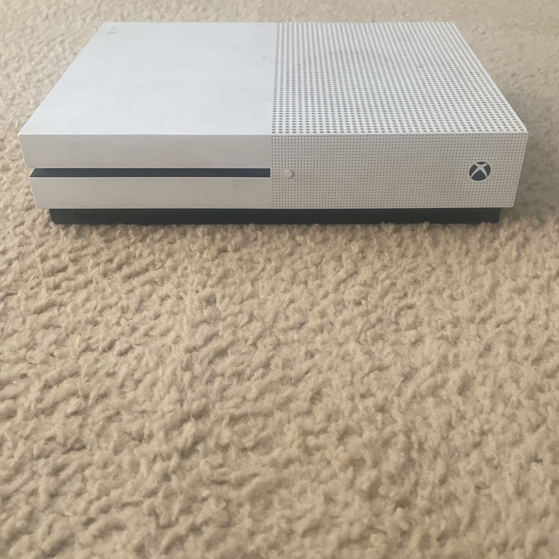 Xbox One S