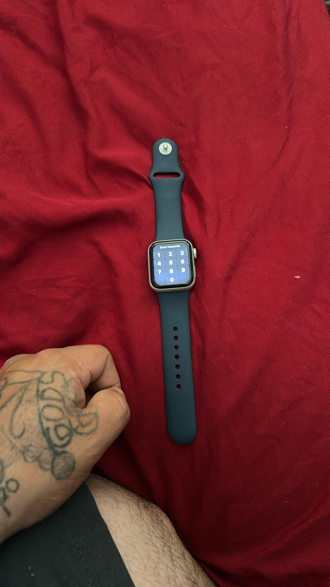 Apple Watch Se 2nd Gen (40mm)