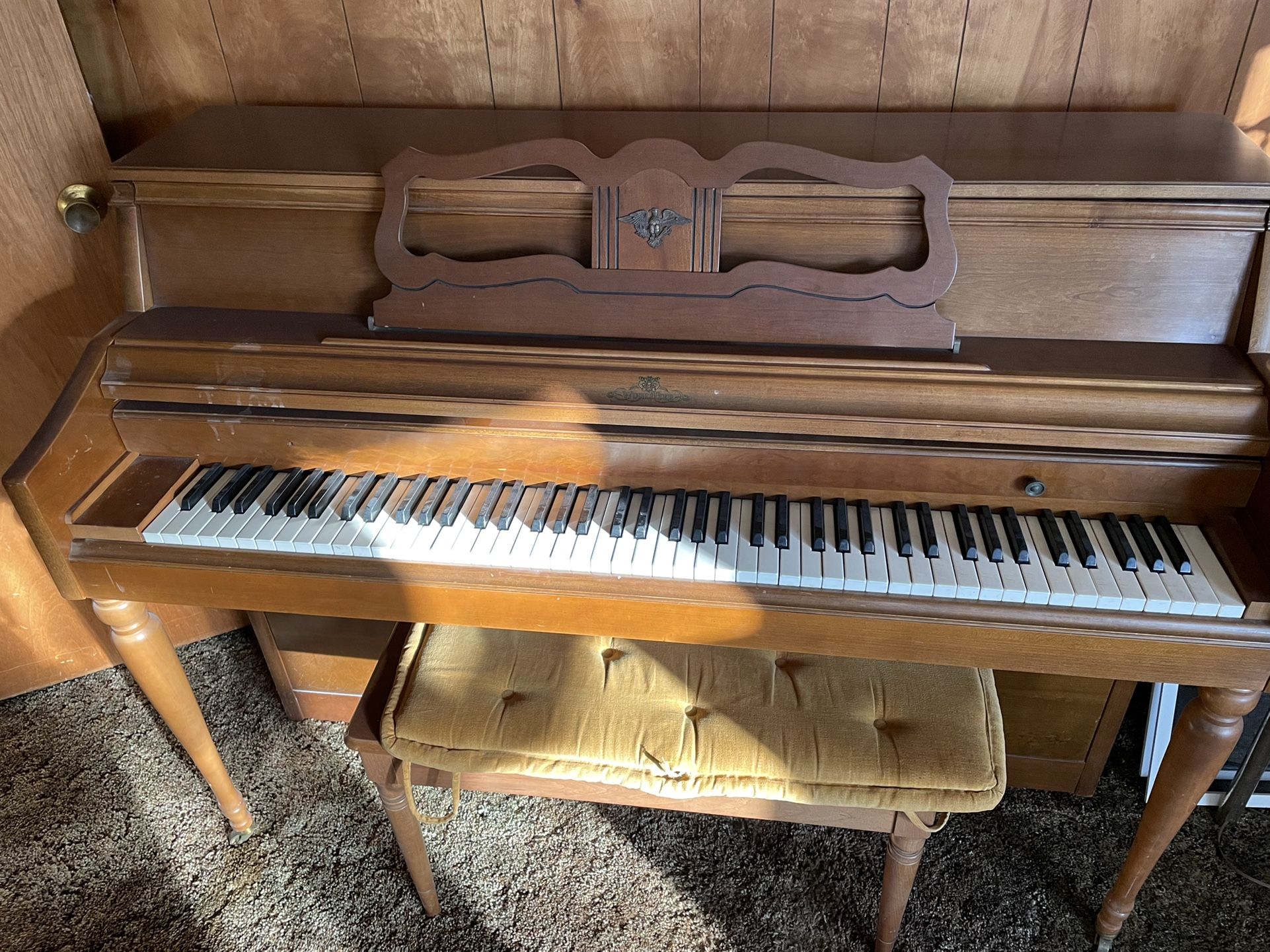 Wurlitzer Piano
