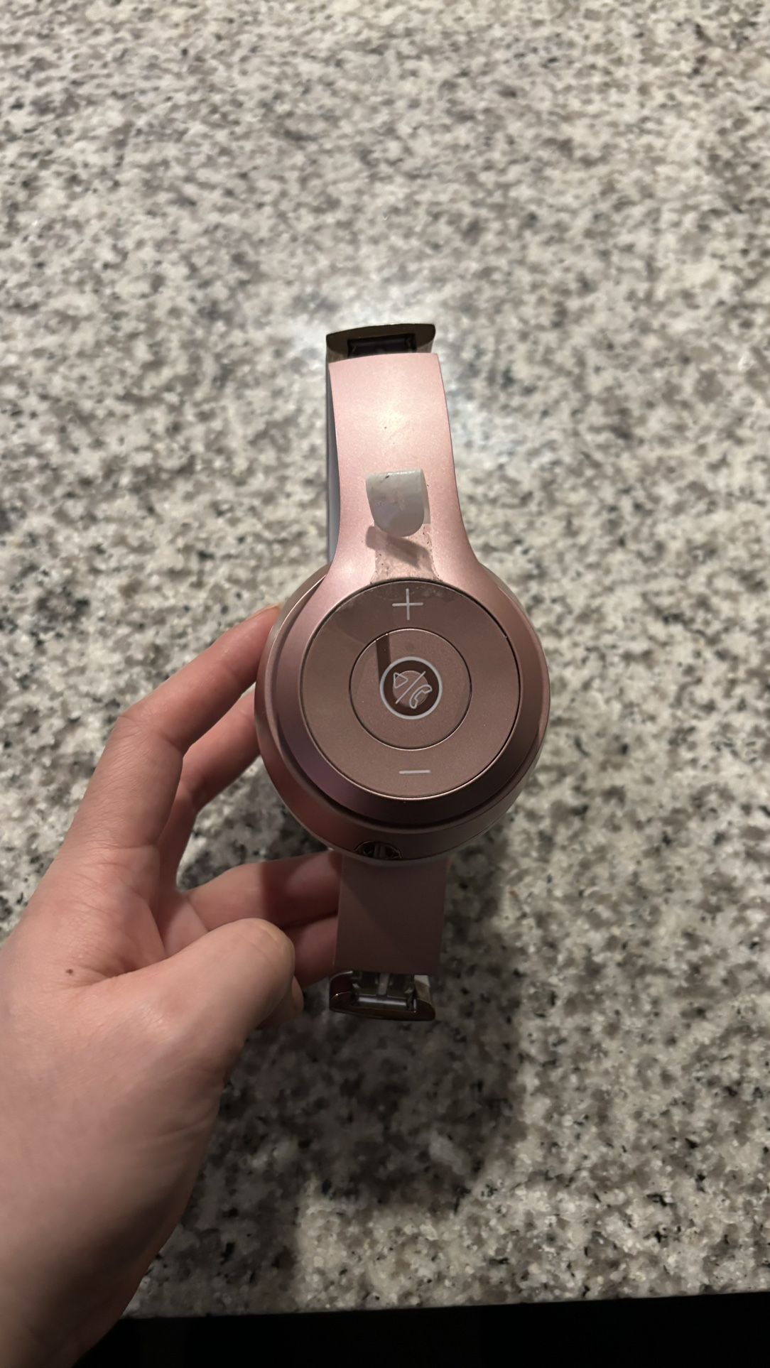 Rose Gold/Pink Solo Beats Solo3