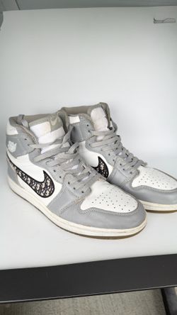 Air Jordan 1 x Dior High Top Sneakers Size 8.5 Men’s Rare Collab