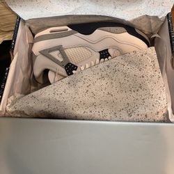 DS Midnight Navy Jordan 4 Size 11