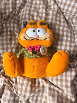 VINTAGE Garfield 1981 born to party plush with TAGS