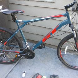 GT Aggressor Pro Ex Large With Accessories 