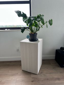 Modern Storage Cabinet / Side Table