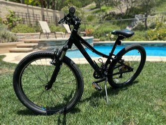 Haro Youth Mountain Bike - Flightline 24”