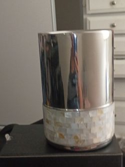 Pier one wine holder / cooler