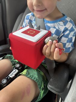  Disney Red Tonie Box. With Charger 