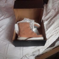 Women's Sorel Boots 9.5