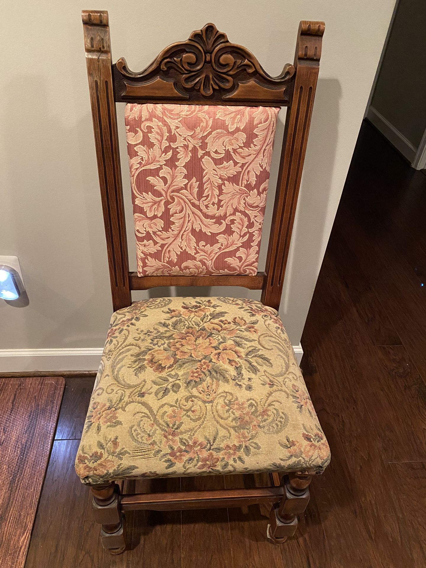 Vintage Solid Wood Chair 