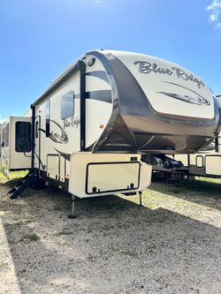 2016 Forest River Blue Ridge 3045RL