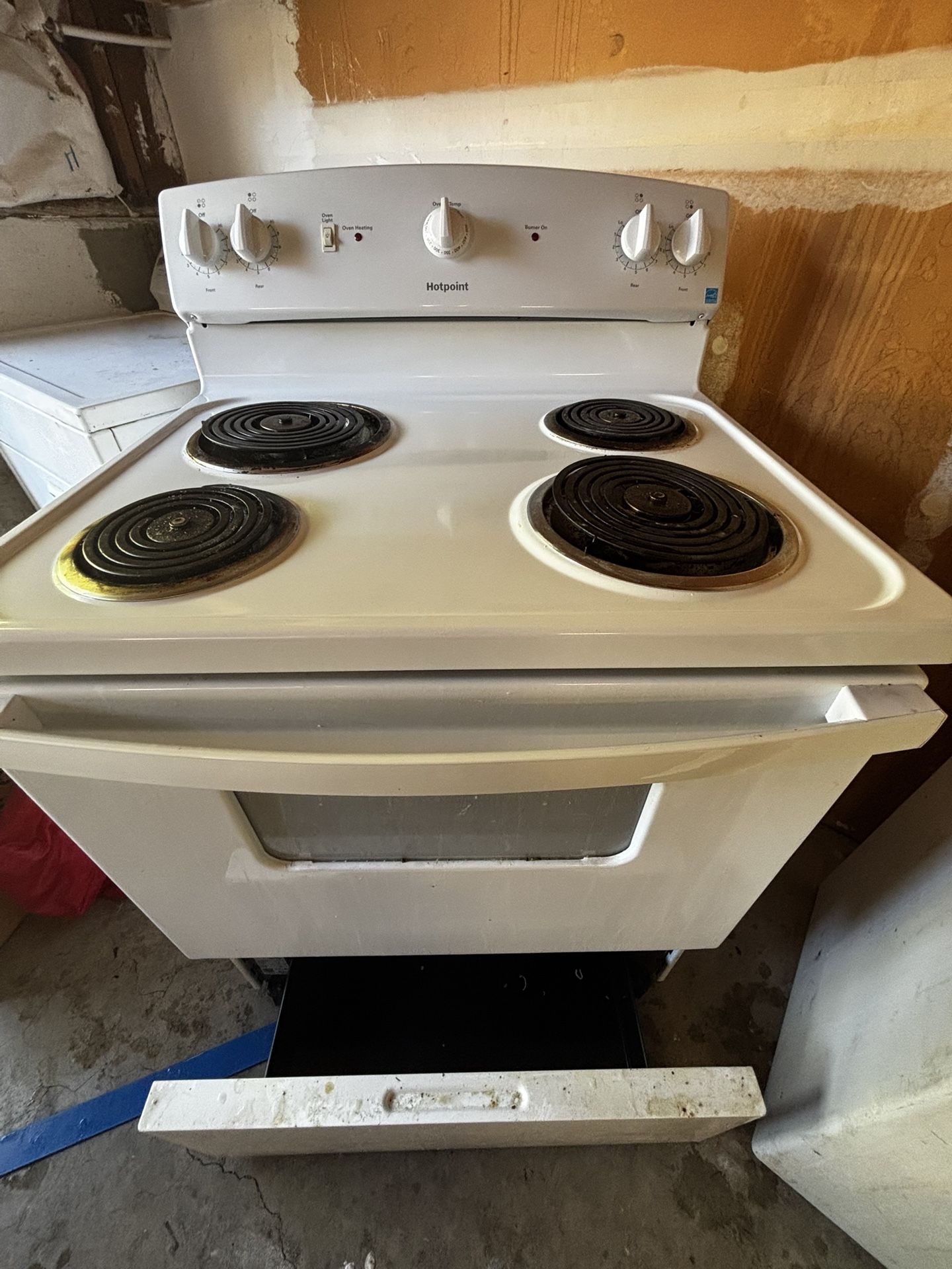 Hotpoint 4 Burner Electric Stove Top