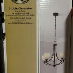 Hampton Bay 5-light Chandelier