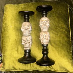 Set Of 2 Skull Candle Holders (New)