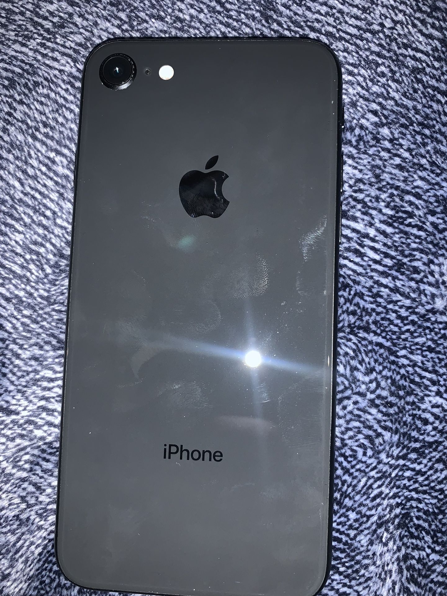 IPHONE 8 UNLOCKED FOR ANY CARRIER 