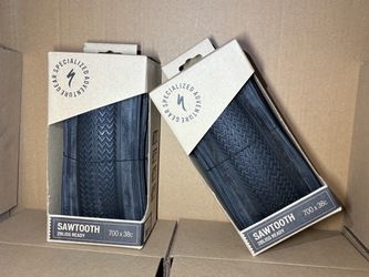 Specialized Sawtooth 700x38c Tubeless Tires