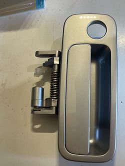 Toyota Camry door handle ( ‘97-‘01)