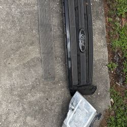 07-12 Front Billet Grill And Headlight