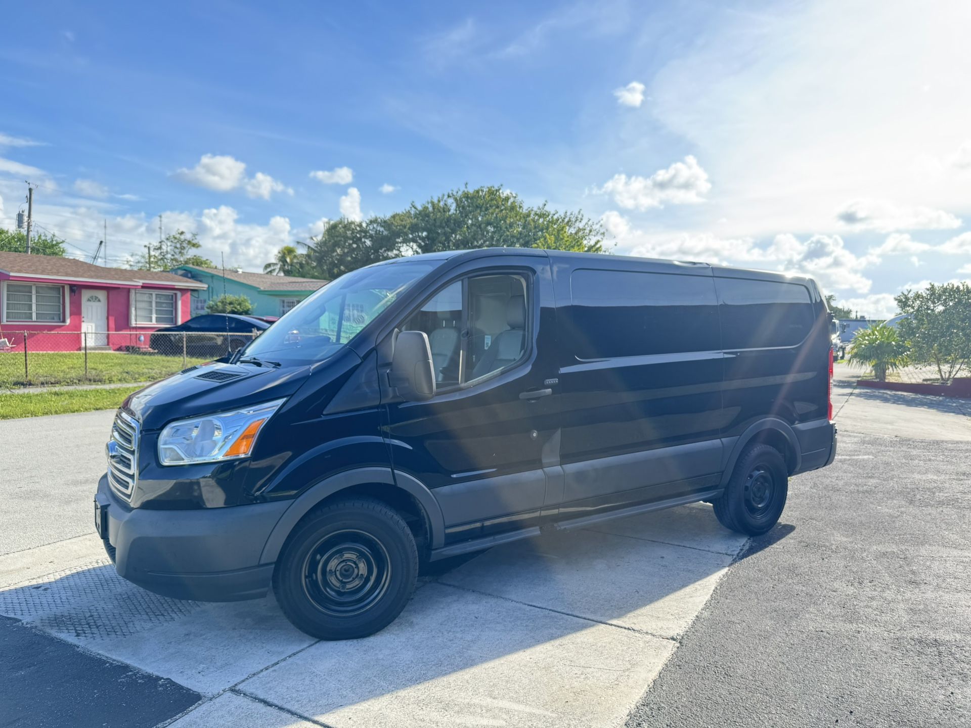 2017 Ford Transit 150 Low Roof