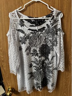 Women’s Blouse