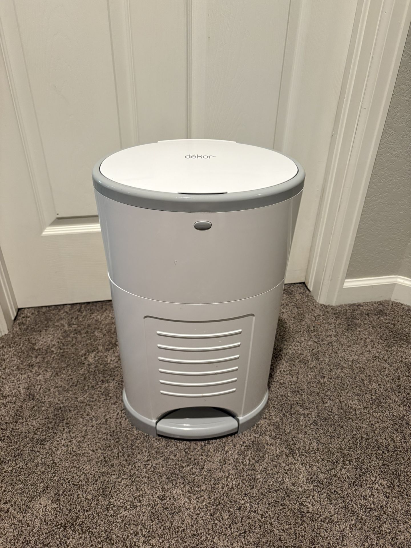 Dekor Diaper Pail 