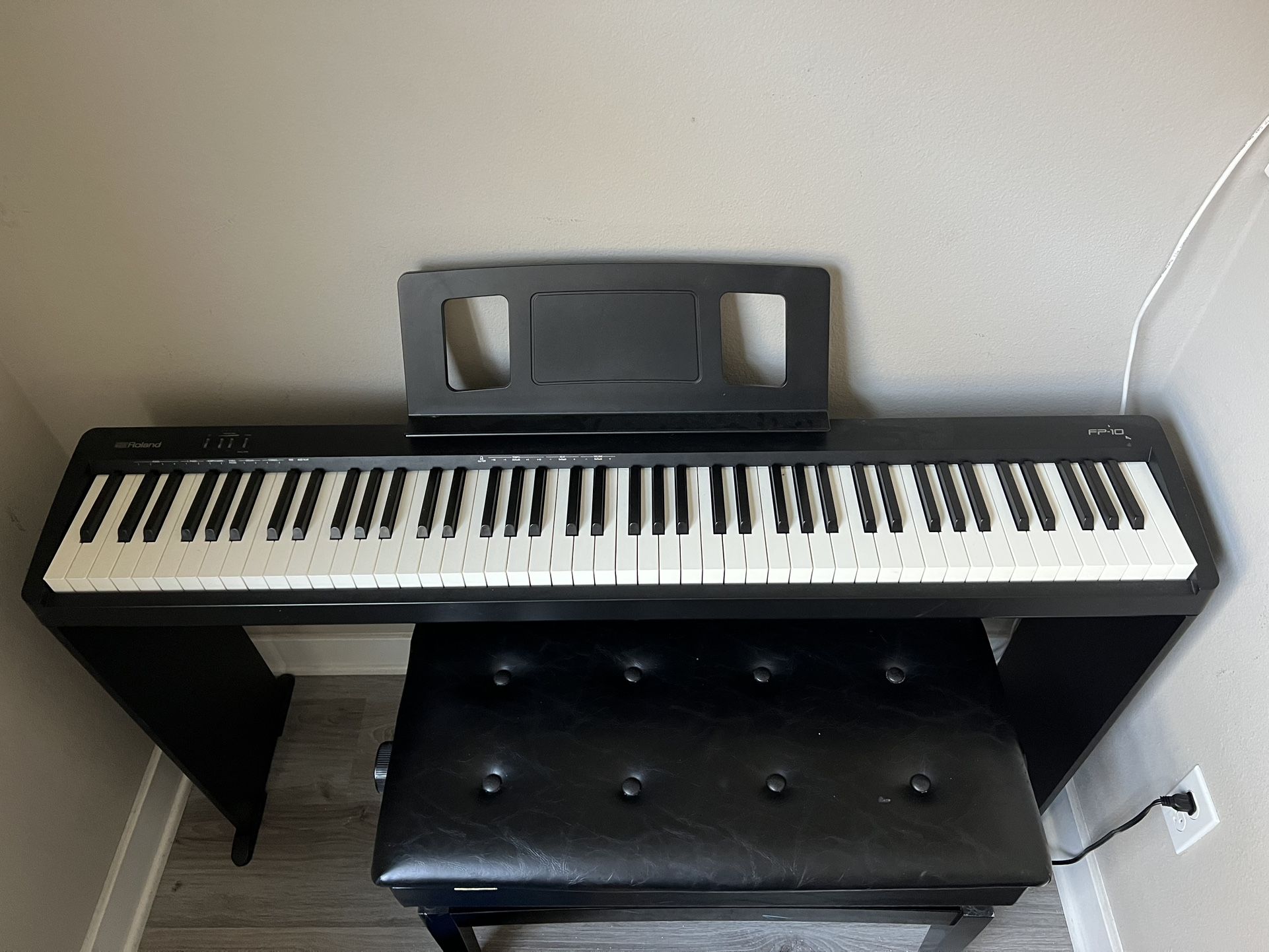 Roland FP-10 Digital Piano, Stand & Bench