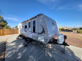 2015 Jayco Jay-Flight 26ft Bunkhouse Sleeps 6