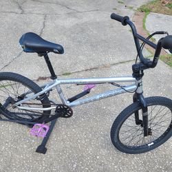 Free Agent Maverick RT Freestyle BMX Bike Bicycle 3 piece crankset 20" Tires all tuned up - $70 FIRM