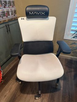 Mavix M9 Gaming/Office Chair