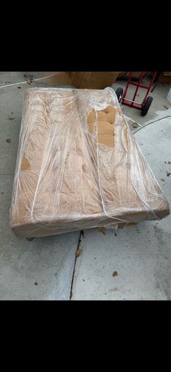 Folding sofa. I am reluctantly parting with these items due to a move. Please make an offer—prices are negotiable, and it is first-come, first-served.