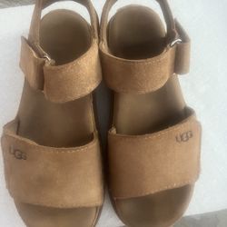 Women shoes size 5.5