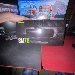 Shure SM7B