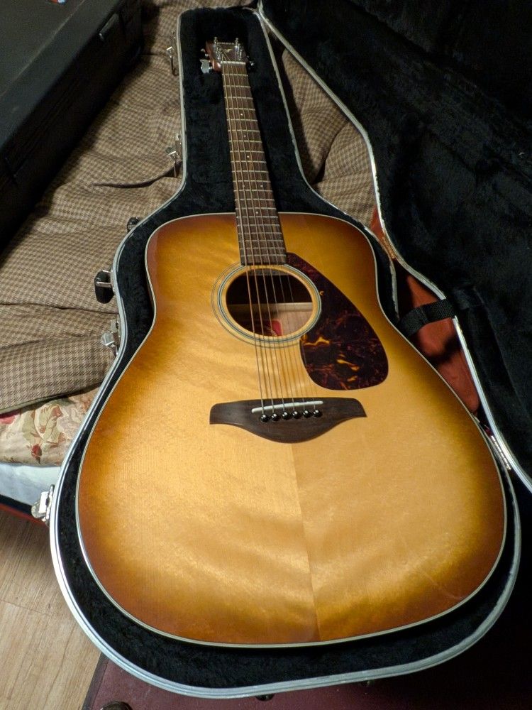 Yamaha Guitar