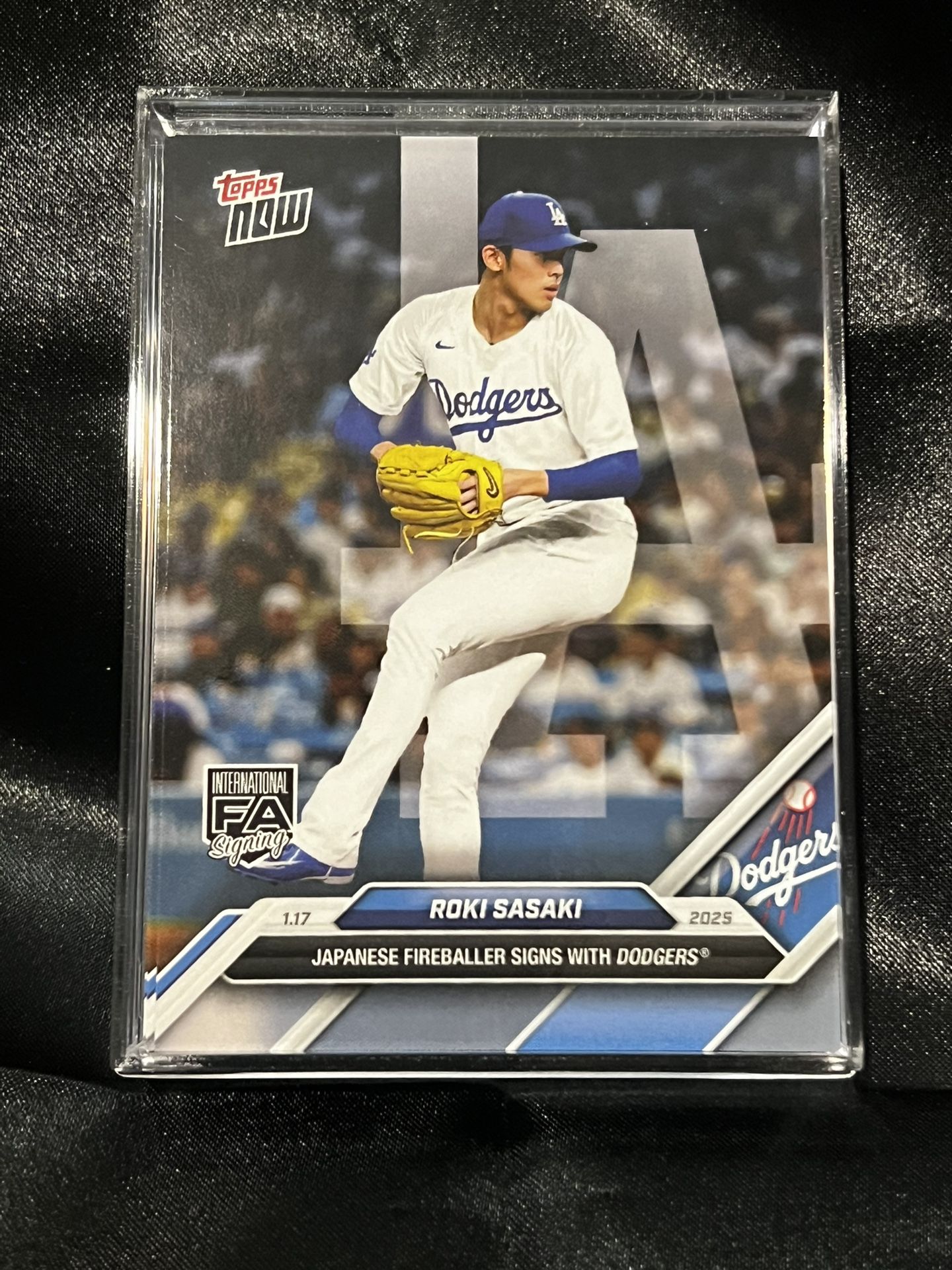 2025 Topps Now Roki Sasaki Rookie Card FREE SHIPPING