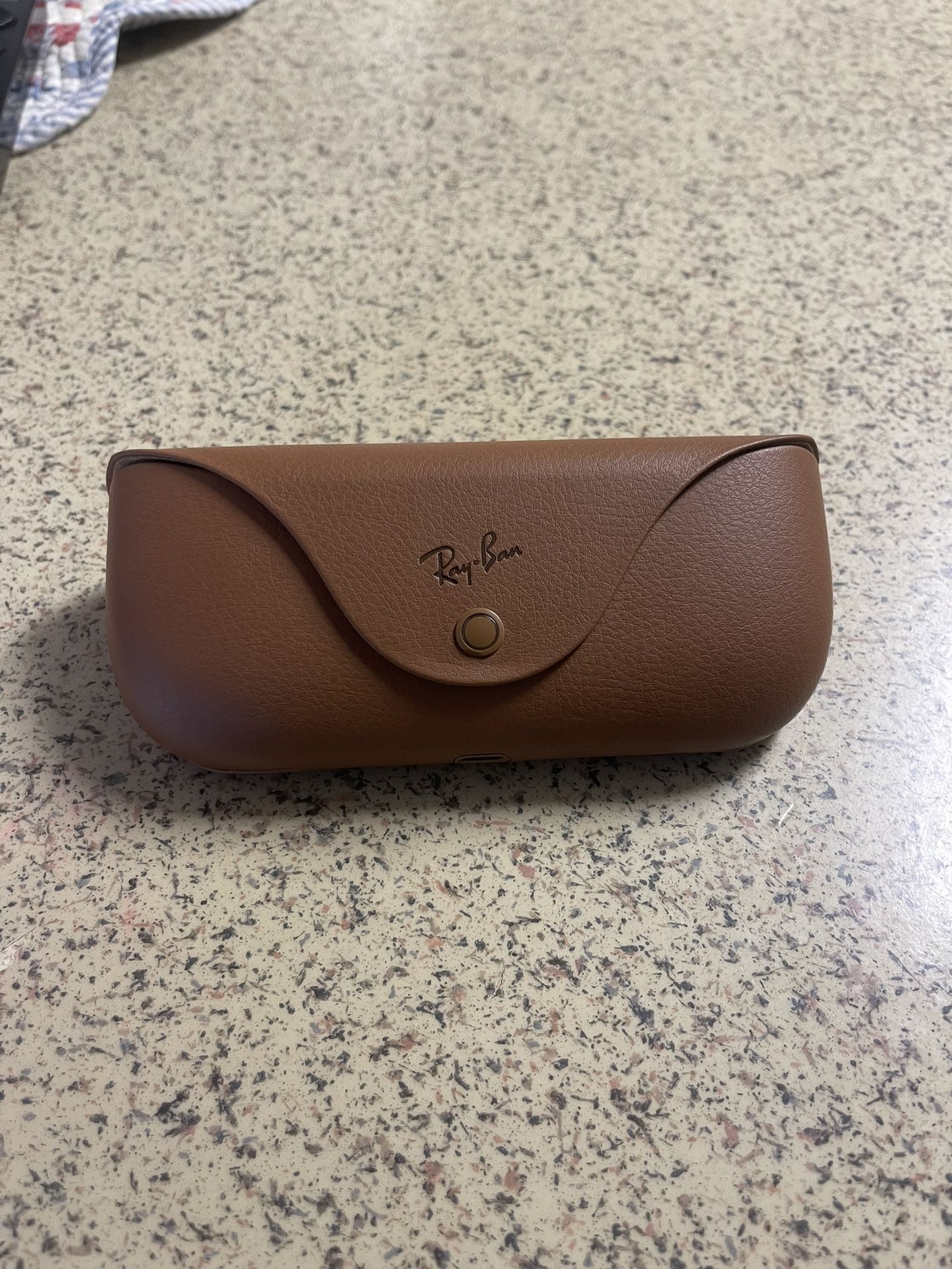 Meta Ray Bans Transitioning Lens 1st Gen And Case