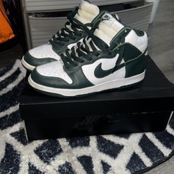 Nike Dunk High Spartan Green  Size 8.5