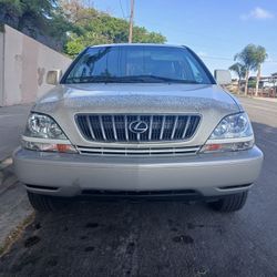 2002 Lexus AWD rx300 