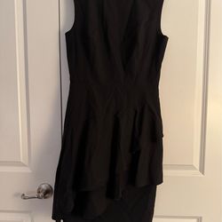 Banana Republic Black Sleeveless Ruffle Shift Dress size 4