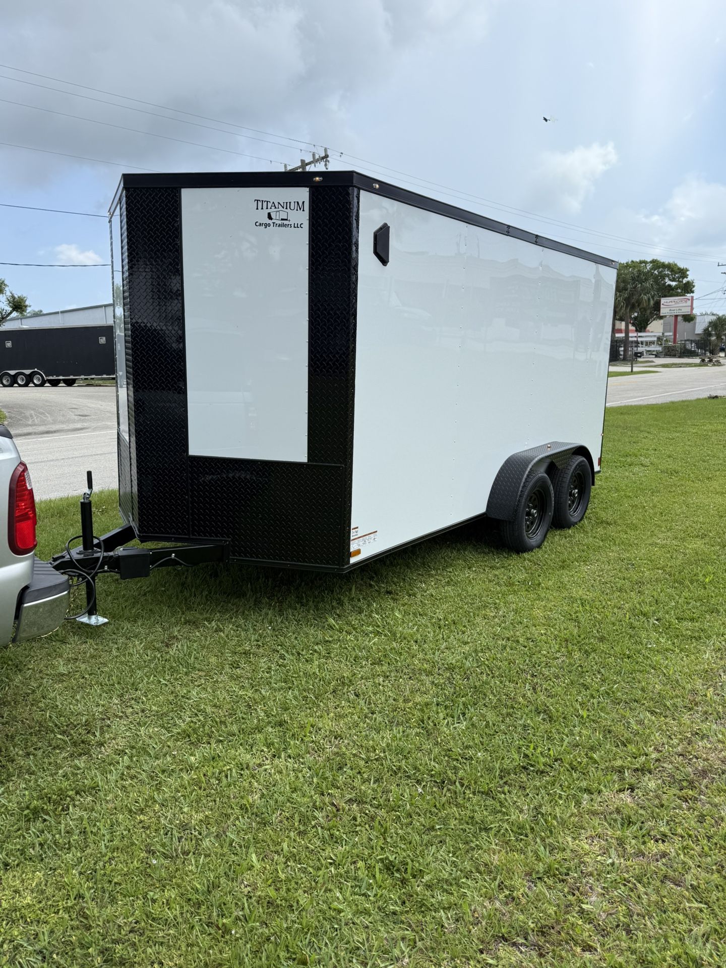Trailer Enclosed 7 X 14 Is 2025 Poly Core 0.80 Blackout