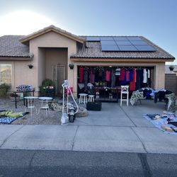 YARD SALE TODAY6/14!!! Cross Rd Pecos And McQueen 