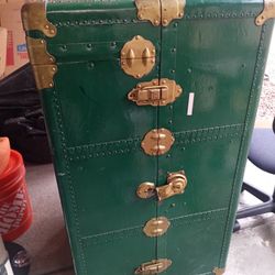 Antique Steamer Trunk Wardrobe From The 1920s And 30s