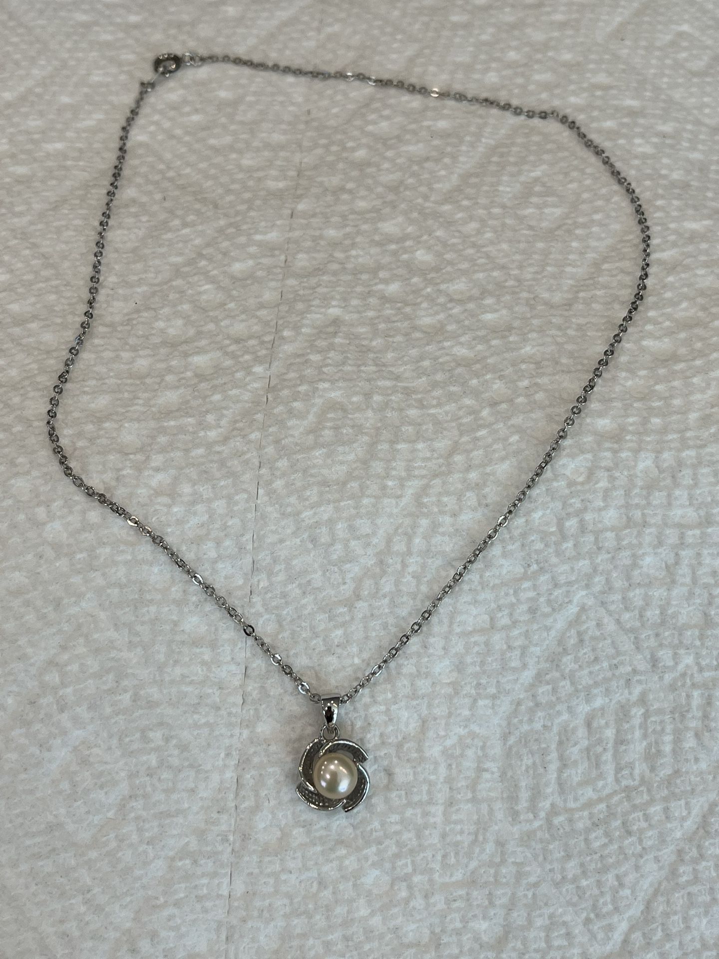 14K White Gold Plated Chain With Pearl Pendant