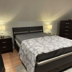 Queen Sized Bedroom Set & Box Spring 
