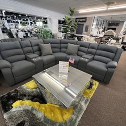 Recliner Sectional 🎈🎈🎈