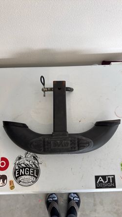 Bully Trailer Hitch Step