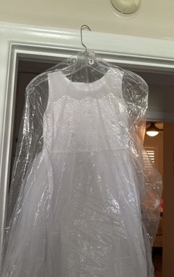 Baptismal or first holy communion, dress size 8 brand new new used only one hour