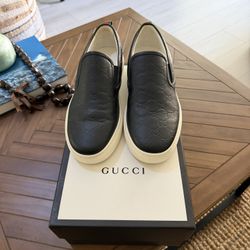 Gucci Shoes 