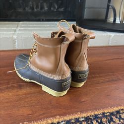 L.L Bean Rain boots (like new) 